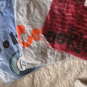 Cookies brand NWT size medium T-shirt bundle